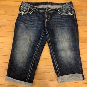 Vigoss “The New York” Capri size 20